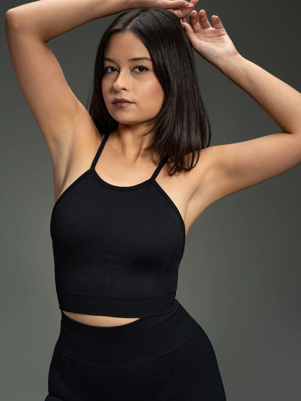 Nova Seamless High Neck Bra - Black